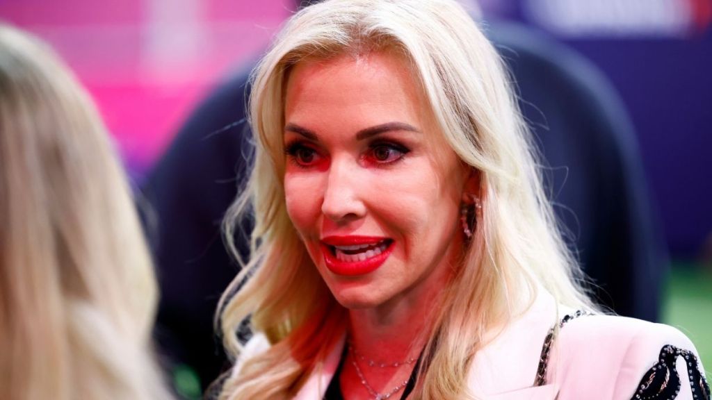 Tavia Hunt Fires Back as Taylor Swift and Travis Kelce Rumors Spiral: ‘False Narrative’