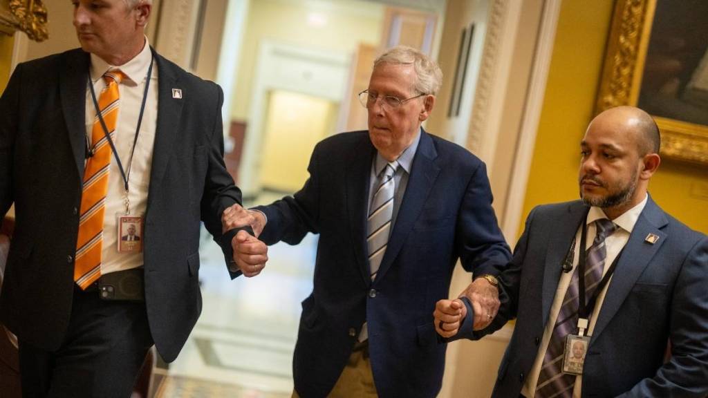 Senator Fires Back After MAGA Influencer Claims GOP Is Hiding Mitch McConnell's Condition