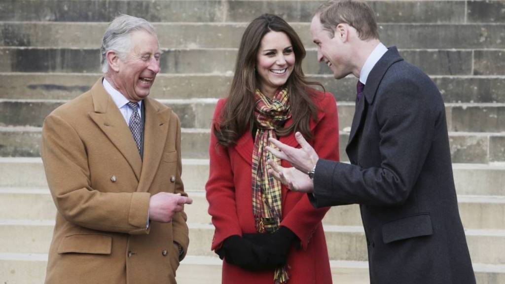 King Charles Pressuring Prince William & Kate Middleton to Follow His Lead — Source