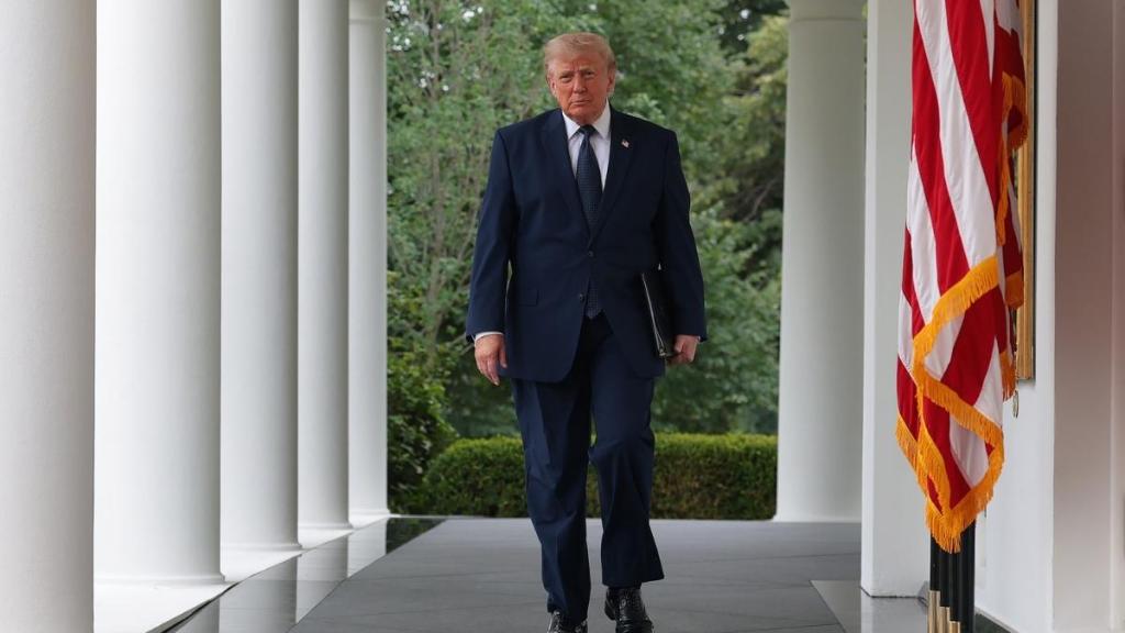 Donald Trump Found Another Place in the White House to Put Gold