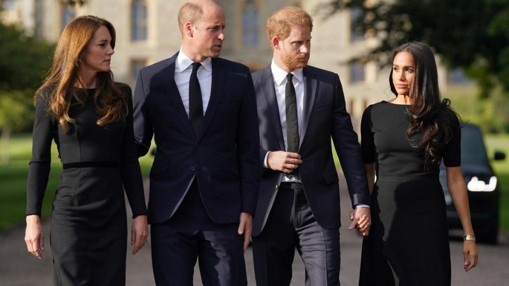 Kate Middleton & Prince William 'Totally Over Meghan & Harry Circus' — Expert