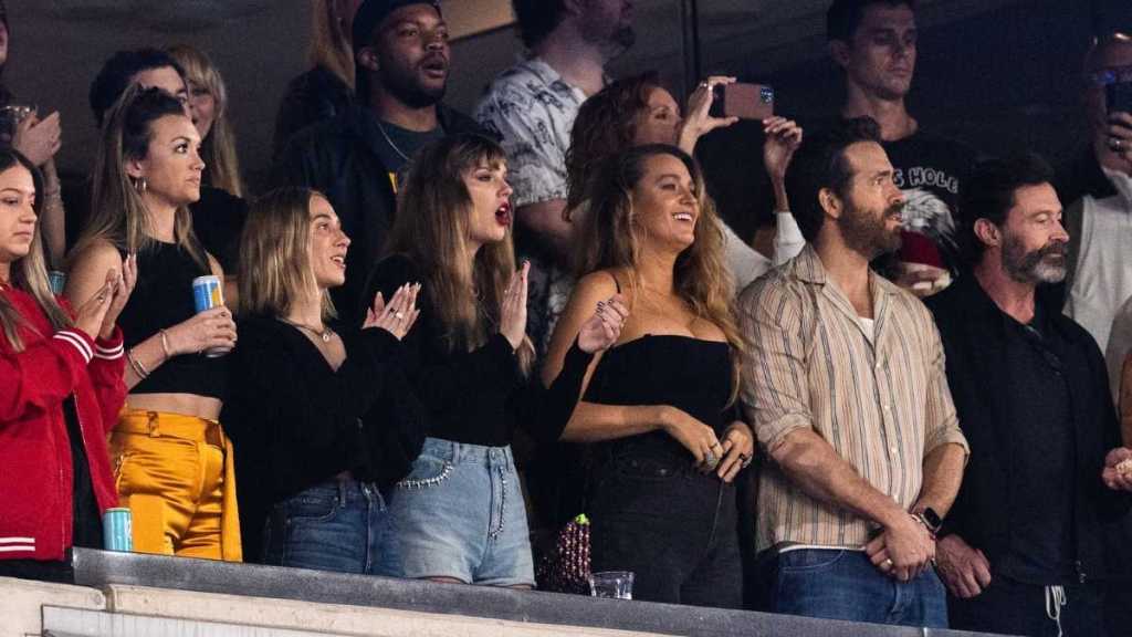 Ryan Reynolds & Blake Lively Were Invited to Taylor Swift's Wedding But There's a Catch — Source