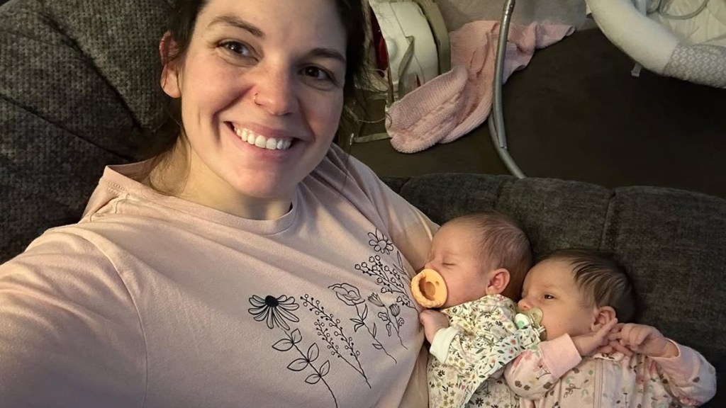 Woman Two Wombs Birth Babies Twins Both Pregnancy Alabama Kelsey Hatcher