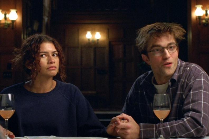 Robert Pattinson & Zendaya’s Divisive Movie Starts Streaming Between The Odyssey & Dune 3 