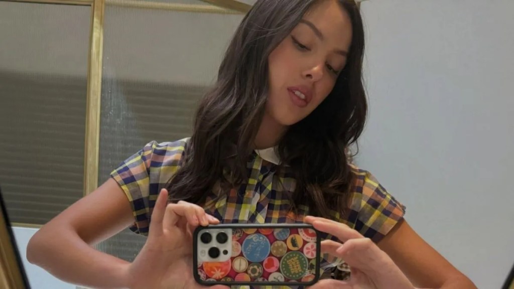 Olivia Rodrigo Just Took Another Swipe at Donald Trump