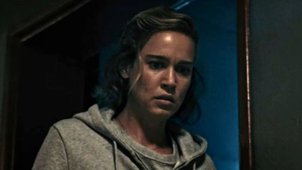 Crawlers Red-Band Trailer Unleashes Deadly Spiders in New Horror Movie