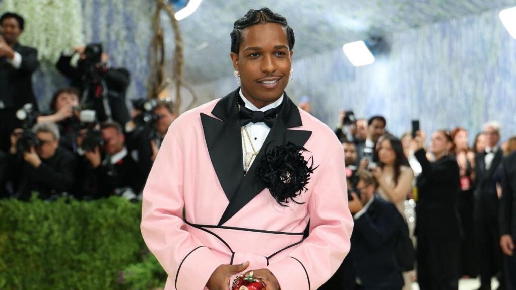 A$AP Rocky Blasts Drake for Being ‘Still Strung Up’ on Rihanna