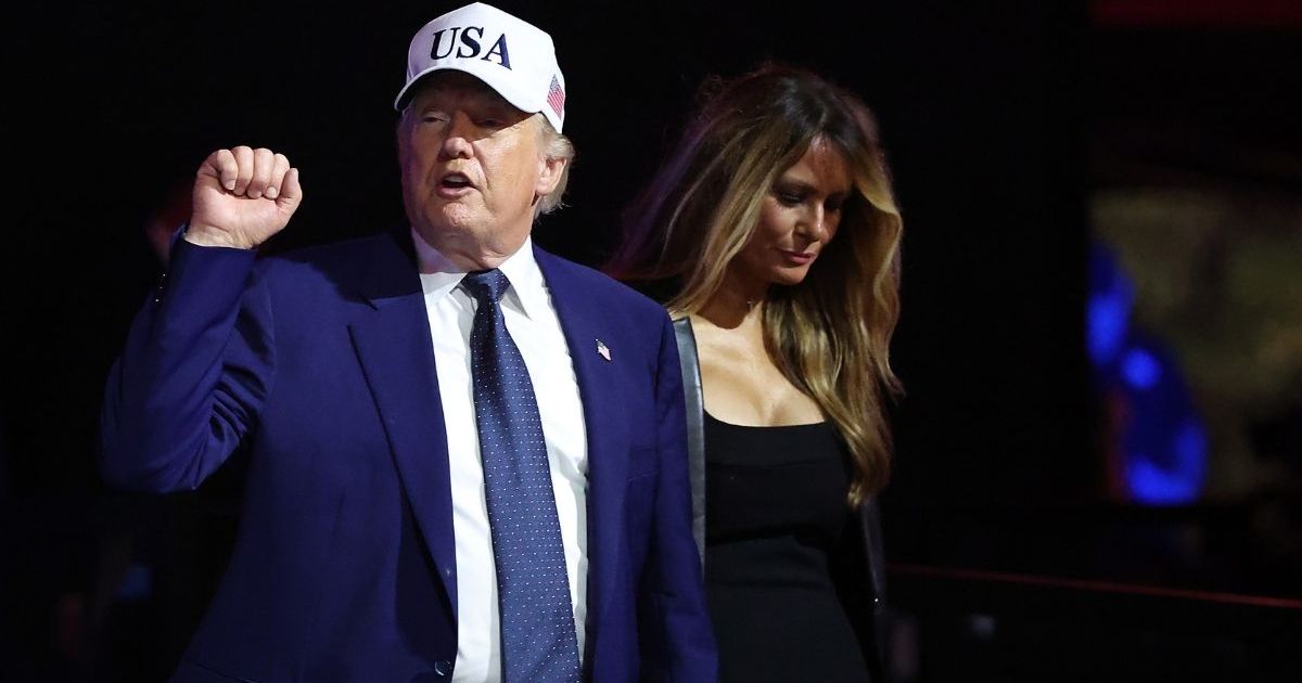 Donald Trump's Tense Chat With Melania Before She Left Decoded By Lip Reader
