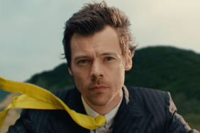 Harry Styles Bounces Back After Falling on Stage in Mexico City