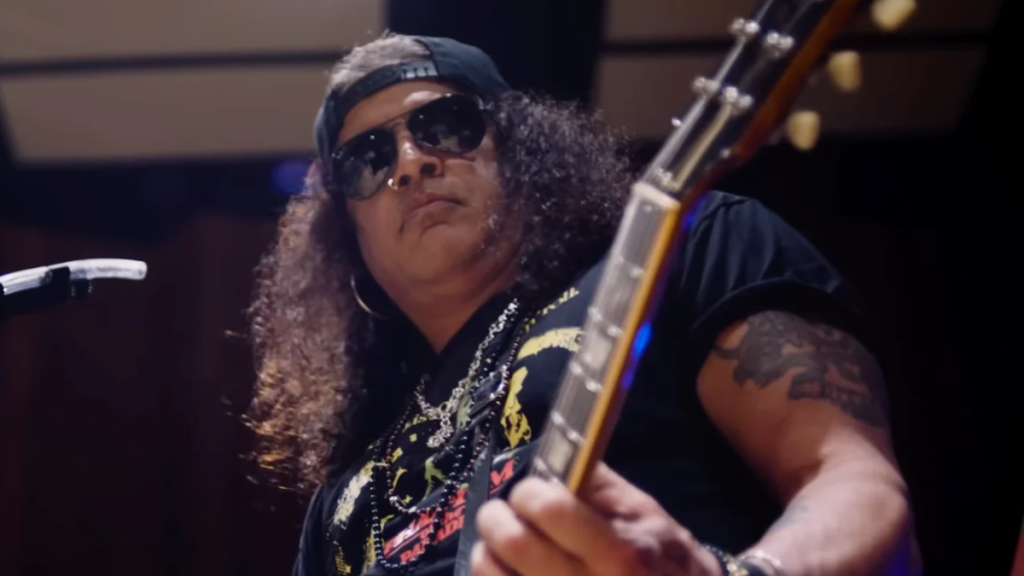 Slash's $1.5M Spousal Support Mistake Sparks Court Fight
