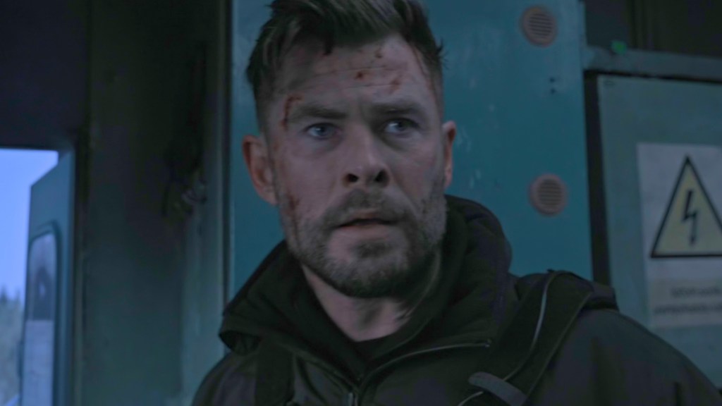 Extraction 3 set photos