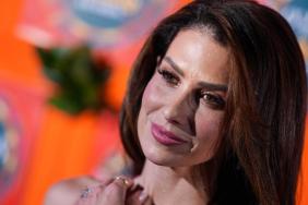 Troll Calls Alec Baldwin’s Wife ‘Vacuous,’ but She Has to Google It