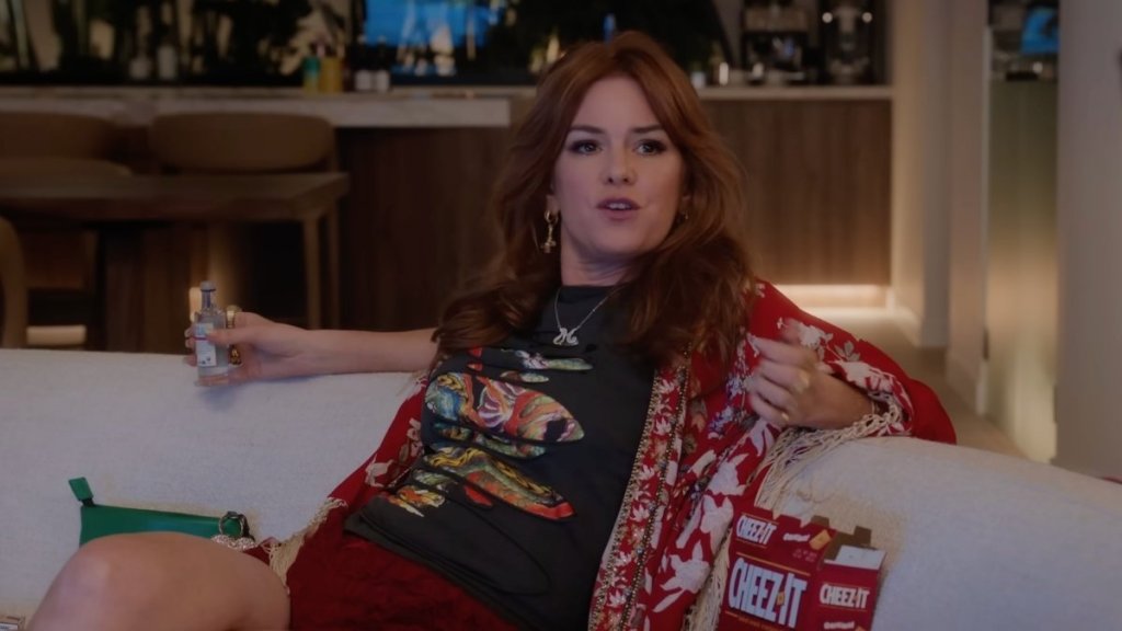Isla Fisher Says Sacha Baron Cohen Divorce Changed Her Life in One Unexpected Way (1)