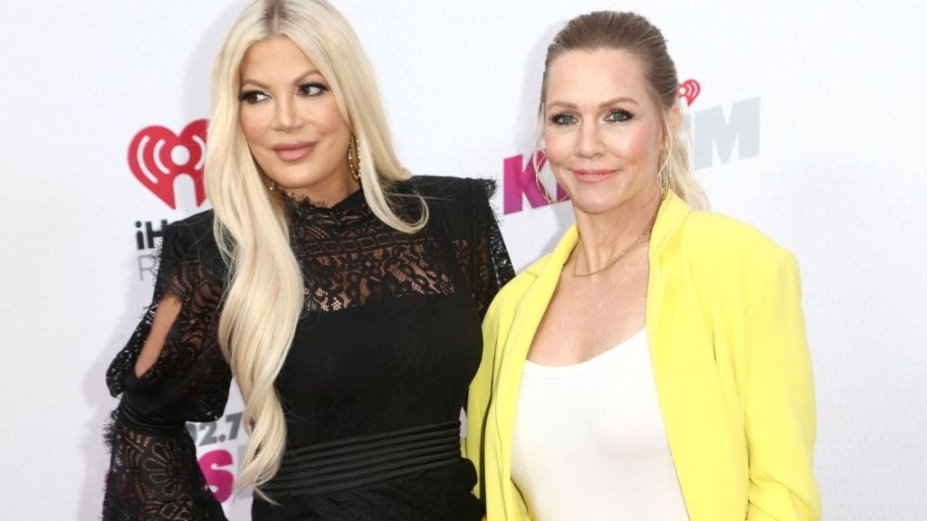 Jennie Garth and Tori Spelling's Podcast Shake-Up Fuels Rift Speculation