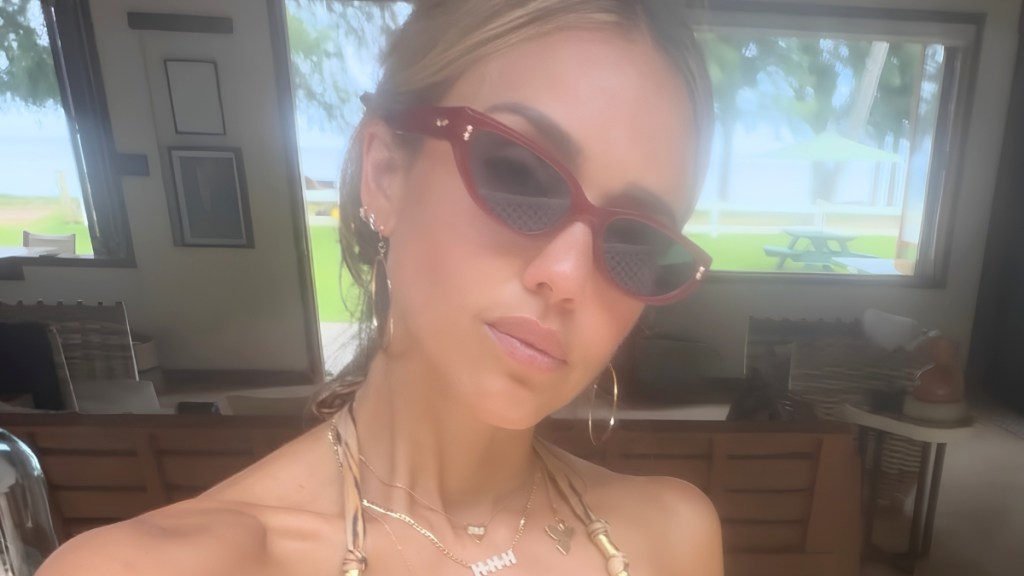 Jessica Alba
