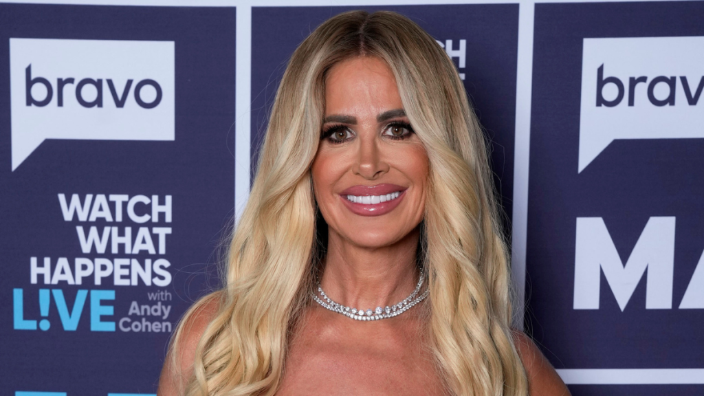 Kim Zolciak steps out with family following son KJ Biermann’s arrest