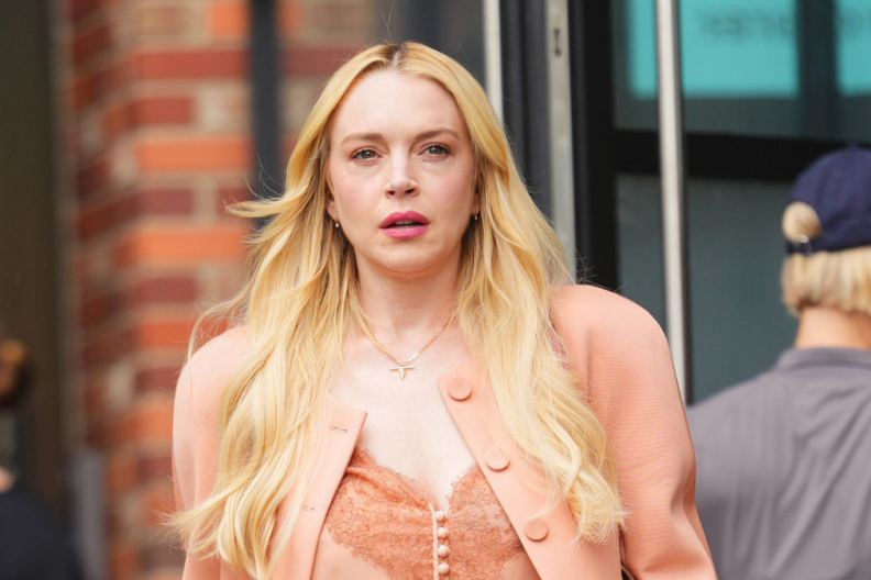 Lindsay Lohan debuts her signature natural red hair in new Instagram photos