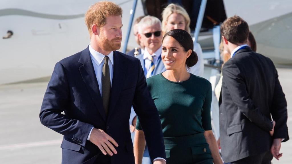Meghan Markle’s Royal-Era Airport Look Resurfaces Amid UK Return — Report