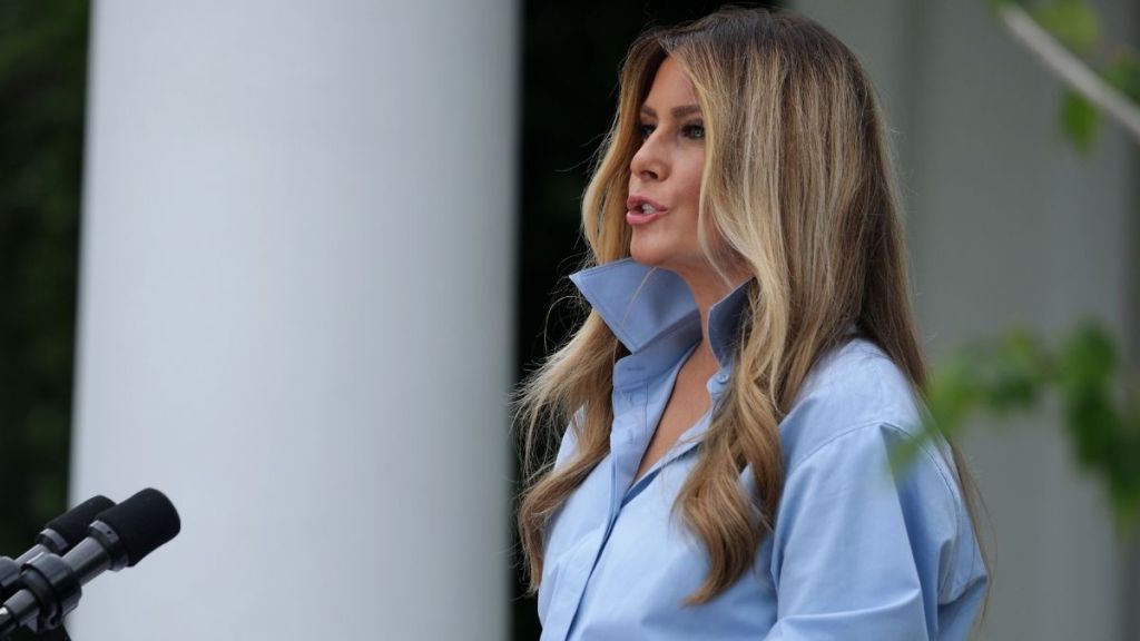 Melania Trump Has 5-Word Reaction After First Public Appearance in a Month
