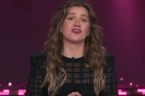 Kelly Clarkson Left in Tears as Daytime Talk Show Ends After 7 Seasons