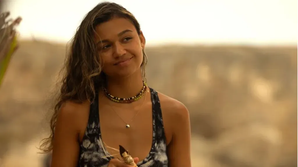 Madison Bailey Calls Out Outer Banks’ ‘Lack of Queer Representation,’ Claps Back at Critics