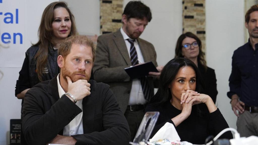 Prince Harry & Meghan Markle Just Got Upstaged by a Cat Video at the Box Office — Report