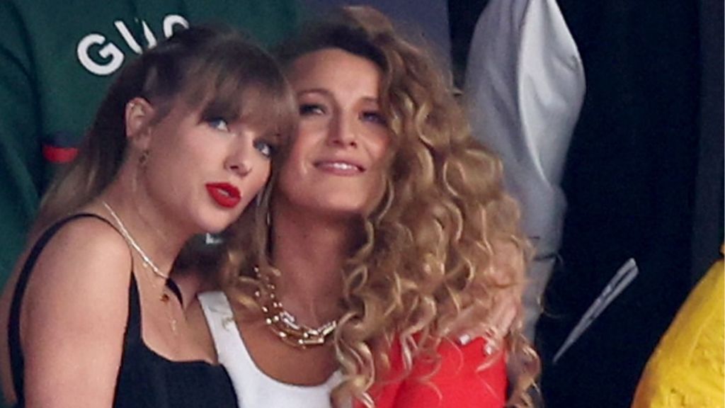 Blake Lively Waited for One Taylor Swift Sign That Never Came Last Week — Insider