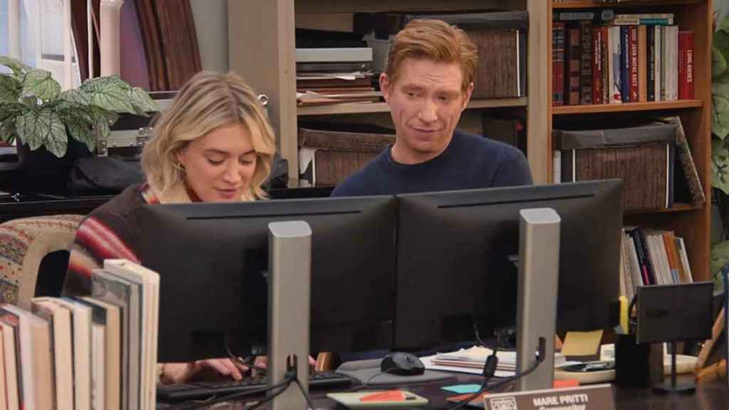 The Paper Season 2 Trailer Peacock’s the Office Spin-off Returns With Even Higher Stakes