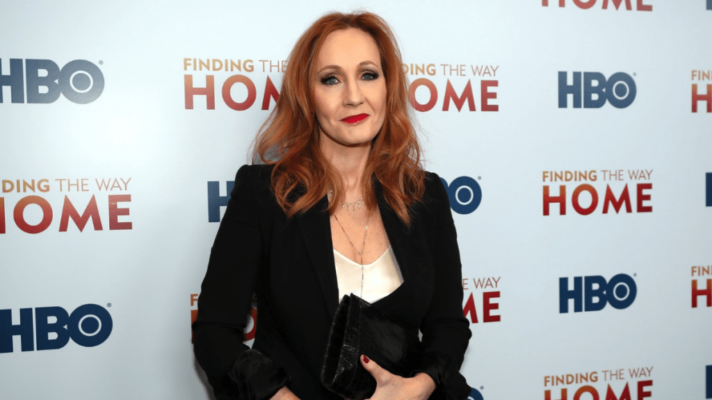 ‘Stick to Your Own Weight Class’: J.K. Rowling Issues Blunt Warning to Social Media Critics