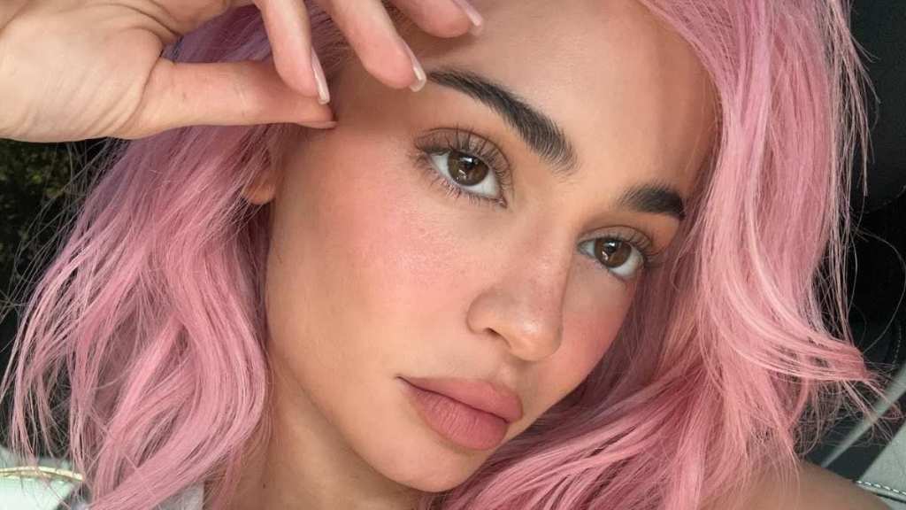 Kylie Jenner Goes Dangerously Low in a Bra That Barely Plays It Safe
