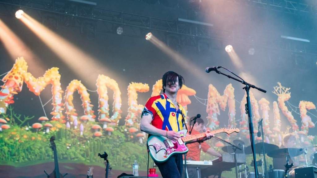 Modest Mouse Kicks Simon O'Connor Off Tour After Teen Messaging Allegations