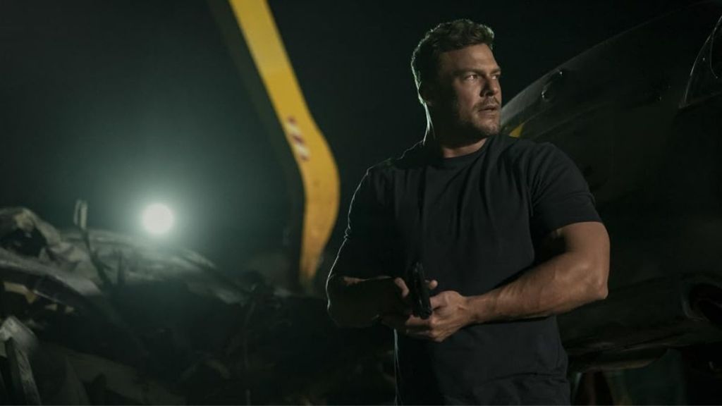 Alan Ritchson’s Biggest TV Show & More Prime Video Releases This Week