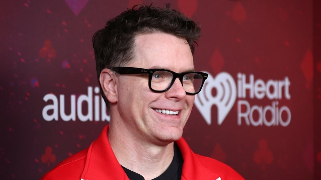 Bobby Bones Gets His DWTS Trophy Back After Tom Bergeron Feud