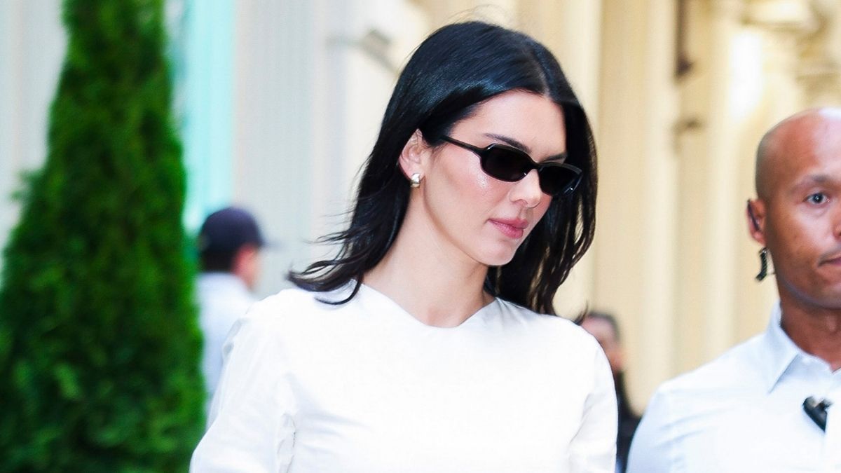 Jake Low Key Kendall Jenner & Jacob Elordi Pull a Prince Harry & Meghan Markle ...