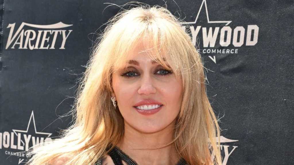 Miley Cyrus Accused of ‘Relentless’ Bullying by Former Disney Star