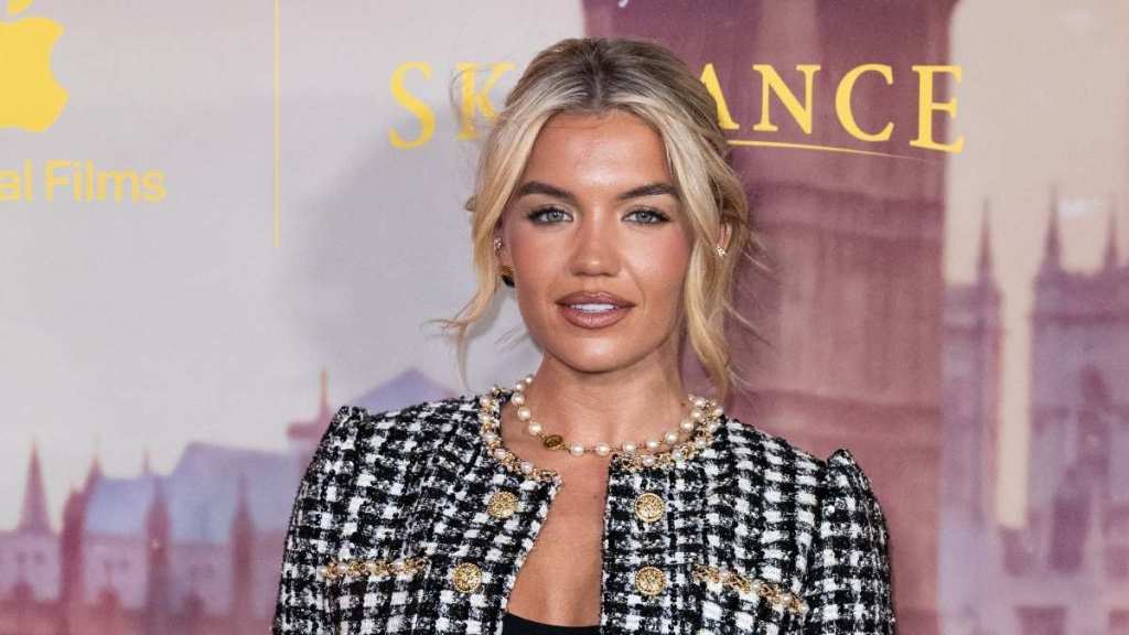 Love Island Star Molly Smith’s Wedding Weekend Derailed by Cops