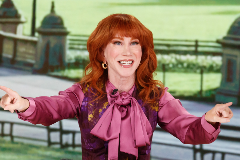 Kathy Griffin says Dave Grohl acted like he did not know her after the Trump photo controversy