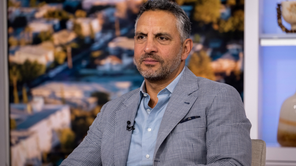 RHOBH Alum Mauricio Umansky Teases Potential Future Run for LA Mayor