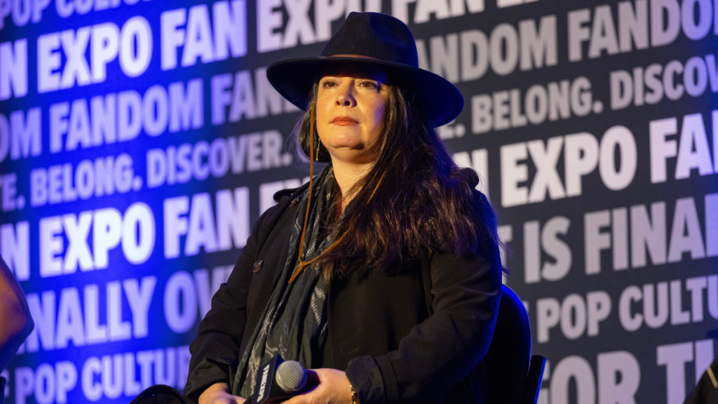 Charmed Star Holly Marie Combs Says Hollywood Forced Her to Quit Acting