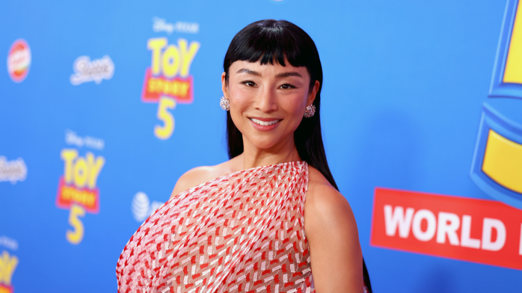 Greta Lee Reveals the Taylor Swift Moment She Didn't See Coming
