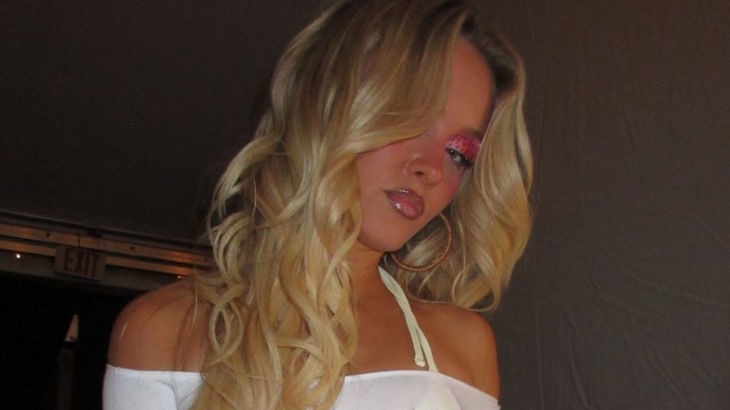 Zara Larsson’s Braless Sheer White Top Puts Her Body on Full Display