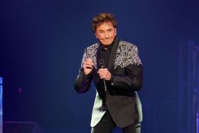 Barry Manilow Fans Left Waiting After Last-Minute Lexington Concert Cancellation