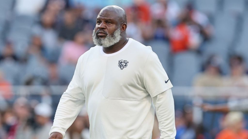 Eric Bieniemy Returns to Chiefs Field Following Family Tragedy