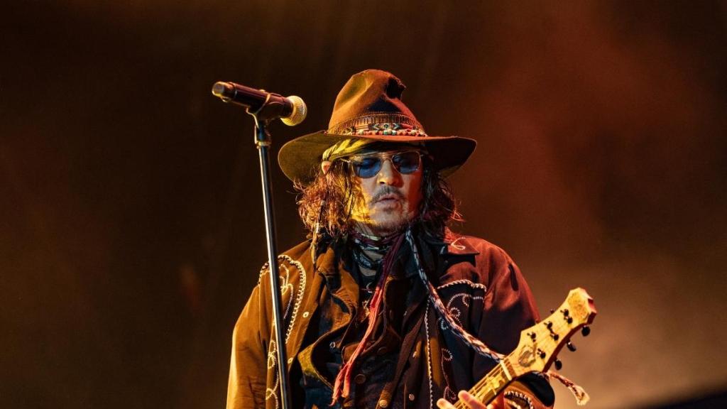 Johnny Depp’s ‘Pirates Of The Caribbean’ Comeback Takes Major New Turn