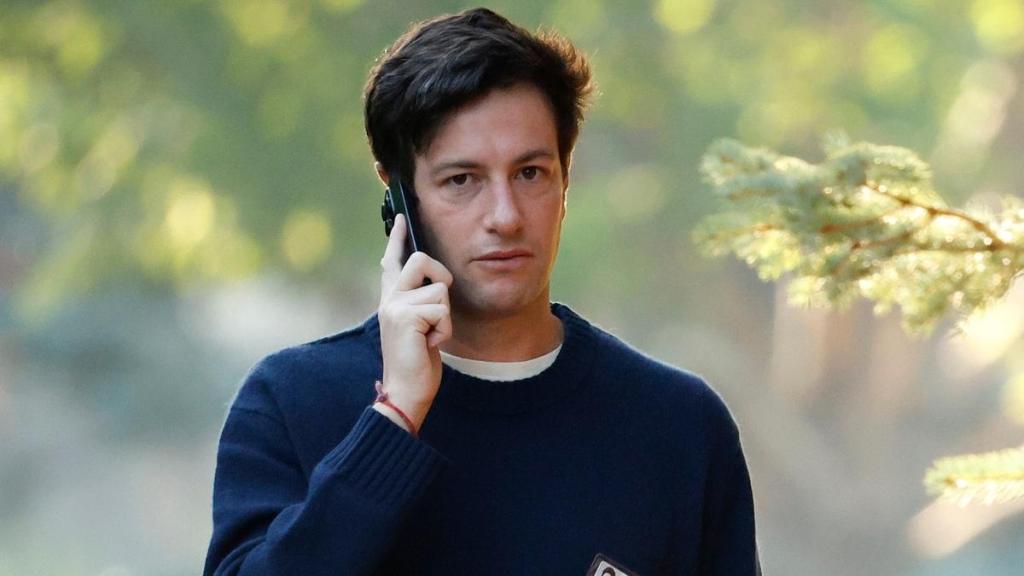 Josh Kushner Is Buying the Lakers & His Donald Trump Connection Is Drawing Attention