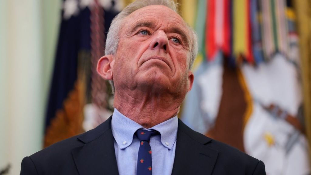 RFK Jr.’s Phone Interrupts Serious Speech With a Perfectly Timed ‘Quack’