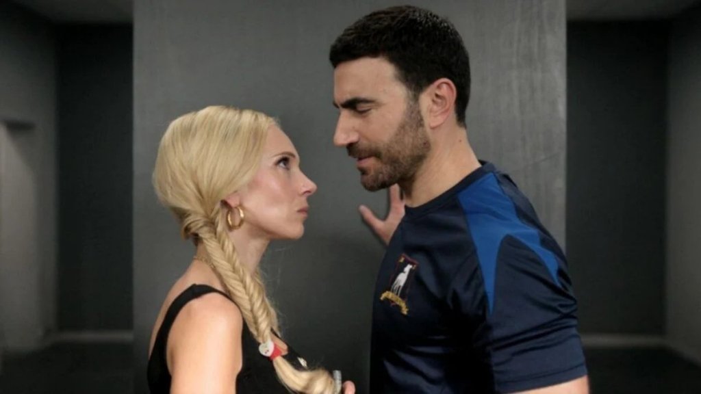 Could Roy & Keeley Get Together in Ted Lasso Season 4? Juno Temple Answers