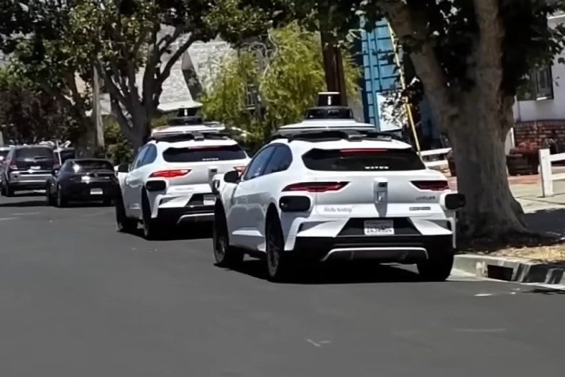 Waymo Robotaxis Robot Taxis Residents Pissed Frustration Blocking Driveways Dropping SFO Passengers Mistake San Bruno California
