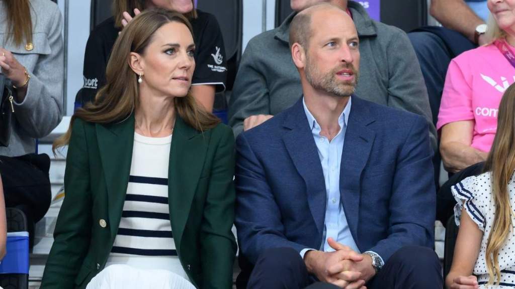 Prince William & Kate Middleton Feel 'Humiliated' After Prince Harry's Move — Expert