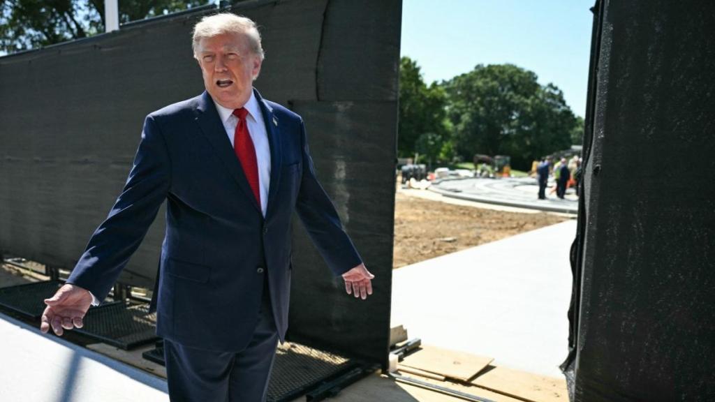 Iran Sends a Message After Donald Trump’s Economic Threat